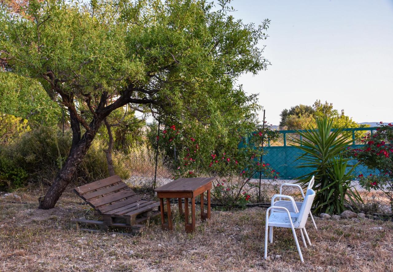 Drolma Ling Nature Cabins Theológos 외부 사진